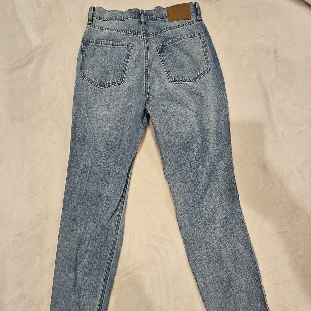 Aeropostale Ripped Light Blue Boyfriend Jeans - Picture 10 of 14